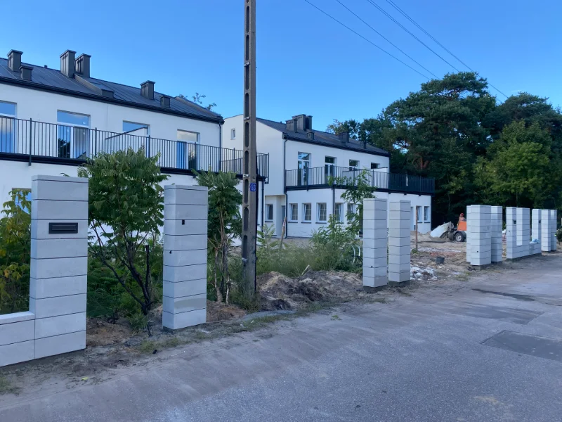 Zdjęcie - panele ogrodzeniowe słupki